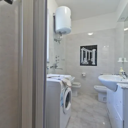 Colle Sant'angelo Apartment